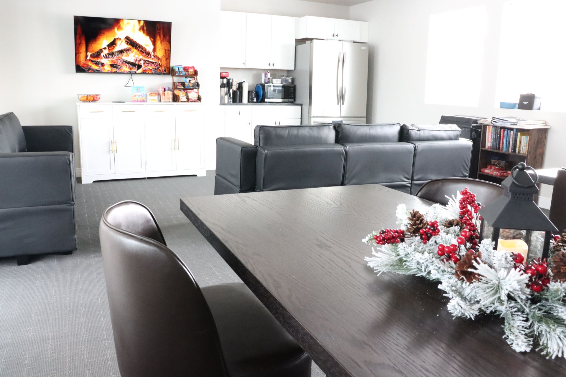 Lounge with fire